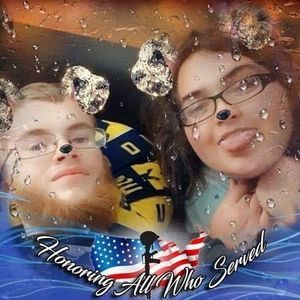 Meet your Posher, Travis